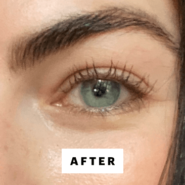 DallAsen after applying the Glossier Lash Slick